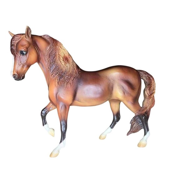 Breyer Traditional Marabella Bay Brown Morgan Mare #1409 - Picture 4 of 9